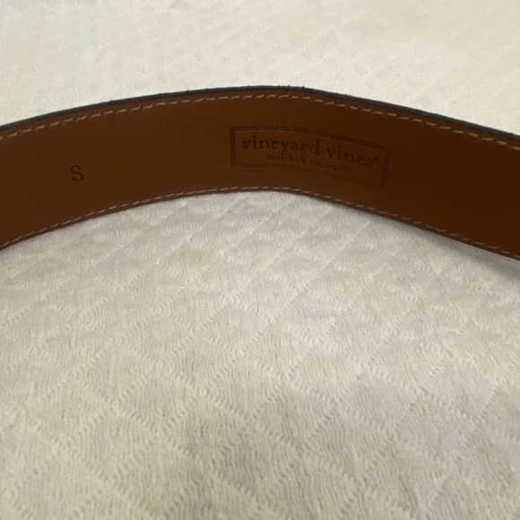 Vineyard Vines Navy Leather Silk Knots Buckle Small - Picture 3 of 7